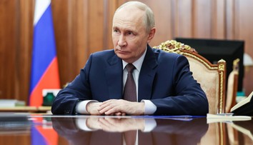 Ukrajina vyslala drony na Petrohrad, kde sa začína ekonomické fórum