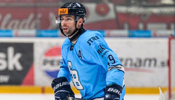 Extraliga: Pred olympiádou hlási skvelú formu ďalší reprezentant. Savoie si otvoril strelecký účet hetrikom