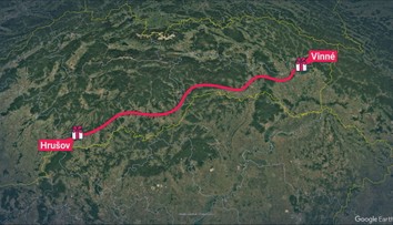 Posolstvo lásky a spolupatričnosti: Autobus dobrej vôle z Hrušova obdarúva deti a seniorov