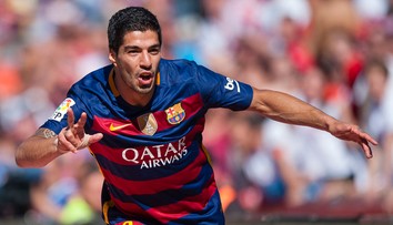 Barcelona vďaka hetriku Suareza obhájila španielsky titul