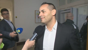 V letných táboroch mal zneužívať dievčatá. Na súd s exposlancom Herákom prišla aj jedna z údajných obetí
