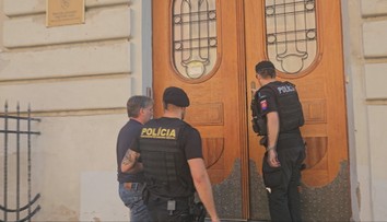 Na krku má obvinenie z najťažšieho zločinu. Prehovoril muž, ktorý strieľal na auto s podnikateľom pri Dačovom Lome