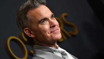 Bulharskí úradníci si vypýtali úplatok od vodičov kamiónov, ktorí viezli vybavenie na koncert Robbieho Williamsa