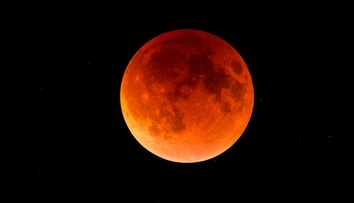 Ďalšie nebeské divadlo: Na oblohe môžeme sledovať polotieňové zatmenie Mesiaca
