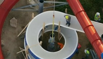 Tragédia vo vodnom parku. Muž sa zasekol v potrubí vedúcom k toboganu