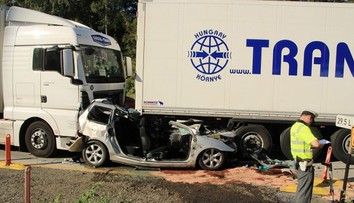 Kamióny zlisovali auto na českej diaľnici