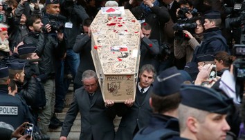 Francúzsko si pripomína teroristický útok na Charlie Hebdo. Uplynulo od neho už desať rokov