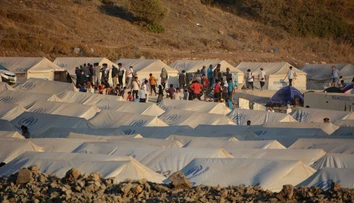 V novom tábore pre migrantov na ostrove Lesbos sa koronavírus ďalej šíri. Majú už 243 prípadov