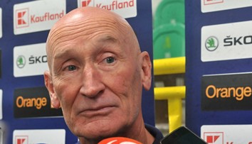 Kouč reprezentácie Craig Ramsay spravil ďalšie zmeny pred MS. Výmena aj medzi gólmanmi