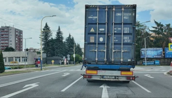 Tisícky kamiónov opustili Svidník. Miestni sa tešia zo sprejazdnenia obchvatu