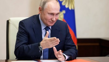 V. Putin sa snaží ospravedlniť vystúpenie Ruska z Európskeho súdu pre ľudské práva. Takto to zdôvodňuje