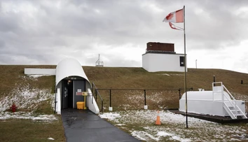 FOTO: Bunker zo studenej vojny menia na luxusné byty. Boháči sa v ňom chcú schovať pred apokalypsou