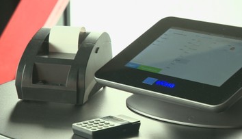 Korupčník bude naďalej profitovať zo štátu. Daňováci si totiž nevedia dať rady s eKasou