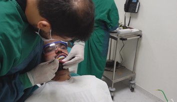 Zubárov znepokojil nový trend, ktorý propagujú influenceri. Týka sa zubov