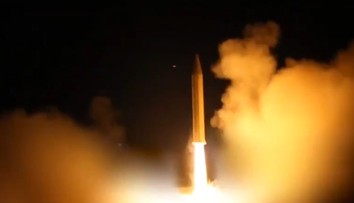 Irán zaútočil balistickými raketami na americké sily na Blízkom východe