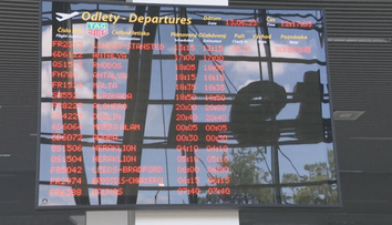 Odškodnenie za zmeškaný alebo zrušený let. Zisťovali sme, na čo máte nárok a na koho sa obrátiť