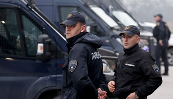 Dvojročné dieťa po silvestrovskej noci v Skopje zomrelo. Zasiahol ho kov počas ohňostroja