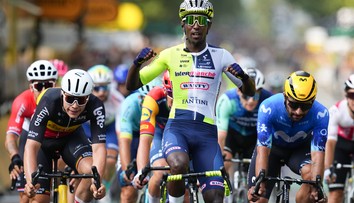 Triumf na Tour de France venoval celej Afrike. Eritrejčan v cieli neveril, čo dokázal