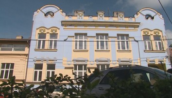Rektor prichytený pri klamstve: Sľuboval, že darovanú secesnú budovu nikdy nepredá