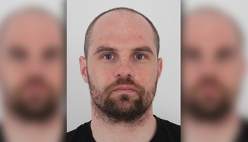 Expolicajt Kaľavský sa vrátil z Bosny a nastúpil na výkon trestu. Odsúdený je za korupciu a vynášanie informácií