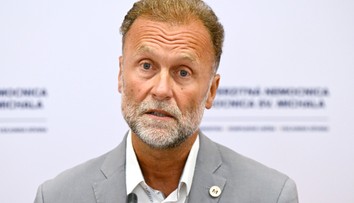 Pacientom vstrekli do čriev karcinogén. Riaditeľ nemocnice Kužela vinu odmieta, no na otázky neodpovedá