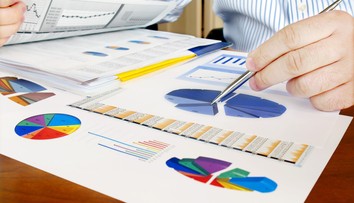 Štát príde o viac ako tri miliardy eur pre výpadok daní a odvodov