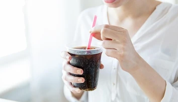 Jedna cola či limonáda denne? Vedci upozornili na znepokojivú súvislosť