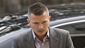 Dcéra exministra Jána Počiatka sa pobila v centre Bratislavy. Na neznámeho mladíka vrhala päste i kopance