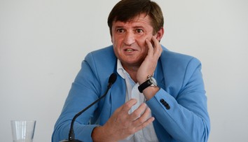 Slovák Hipp končí na lavičke Jihlavy, nahradí ho exkouč českého tímu