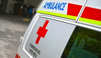 V Rakúsku sa vo vzduchu zrazili dve malé lietadlá. Nehoda si vyžiadala obete
