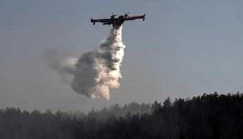 V Európe sa začínajú šíriť požiare. Horí v obľúbených krajinách dovolenkárov
