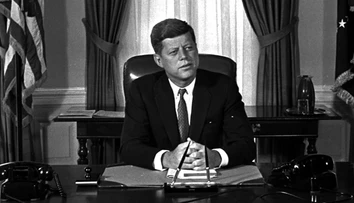 Národný archív USA zverejnil utajené materiály o atentáte na prezidenta Kennedyho