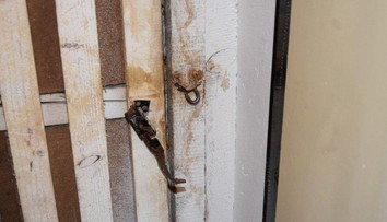 Ďalšie slovenské mesto hlási problém so zlodejmi. Dlhoprstí tam rabujú garáže a pivnice