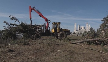 Napravia to, čo sa pokazilo za socializmu. Mohyla M. R. Štefánika sa opäť ukáže v celej kráse