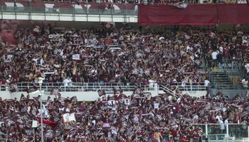VIDEO: Záverečné kolo v Taliansku sprevádzali výtržnosti fanúšikov. Pred derby vznikol chaos v uliciach
