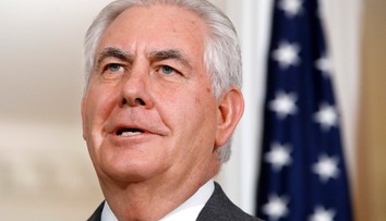 Tillerson zostane vo funkcii do konca marca, ale bez právomocí