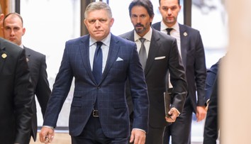 Prišli aj odišli bez slova. Po zasadnutí koaličnej rady nie je jasné, aké bude rozuzlenie krízy