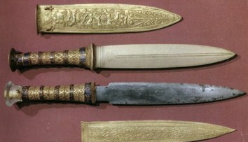 Senzačný objav! Egyptský faraón mal dýku vyrobenú z meteoritu