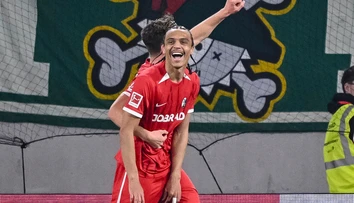 Bundesligový víkend otvoril nečakaný jednostranný gólový festival. Freiburg absolútne vygumoval Brémy