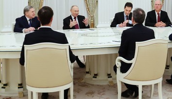 Donbas získame vojensky alebo inak. Putin prvýkrát komentoval rokovania o mierovom pláne