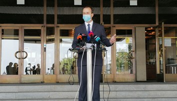 Ján Podmanický ochádza zo strany SMER-SD