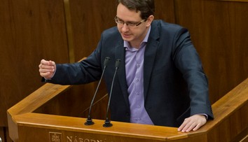 Bývalý poslanec NR SR za stranu Smer-SD a jeho nevídaná kritika strany