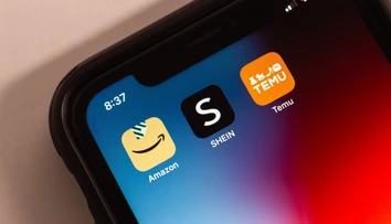 Myslel si, že kupuje strieborný prsteň. Test ukázal, že bol z 92 percent z toxického kovu