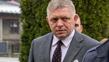 Vláda zasadla na severovýchode Slovenska. Pri Svidníku rozhodla o pomoci pre tri okresy