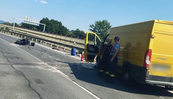 FOTO: Smrteľná jazda pri Detve. Motorkár (†52) zomrel po čelnej zrážke s dodávkou