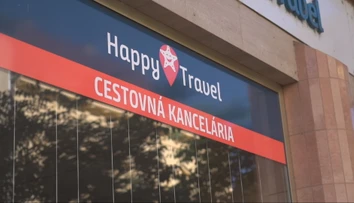 Polícia hľadá nespokojných klientov skrachovanej cestovnej kancelárie Happy Travel