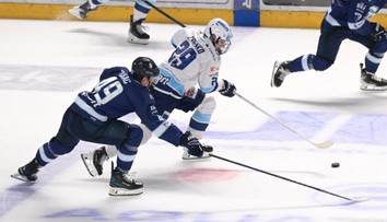 Slovan skvelú víťaznú sériu nepredĺžil, šláger ovládla Nitra. Žilinu priviedol k trom bodom hetrikový hrdina