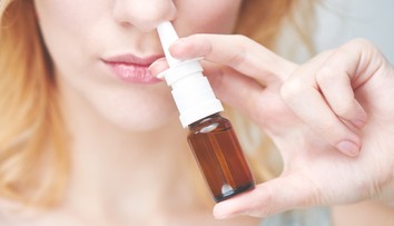 Neviditeľné riziko: Prečo môžu nosové spreje viac uškodiť než pomôcť?