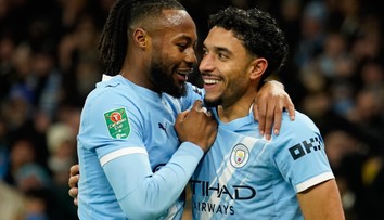 Manchester City vyradil obhajcu trofeje a zahrá si vo finále. „Citizens“ zvládli oba duely