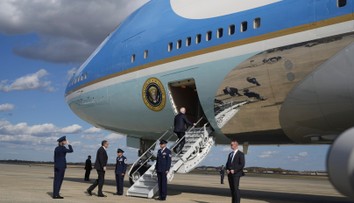 Modro-biely gigant, ktorým sa preváža najmocnejší človek sveta. Čo v sebe ukrýva Air Force One?